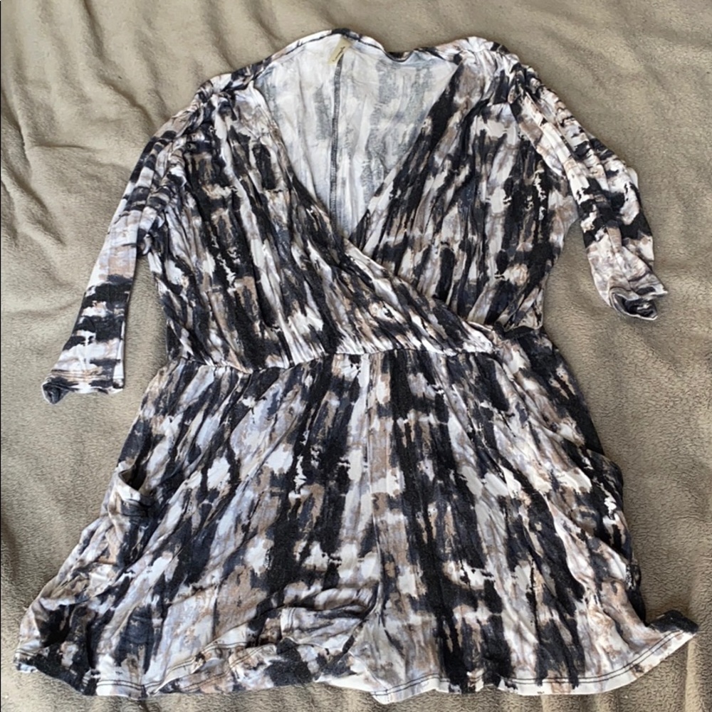 Loveapella romper, size L